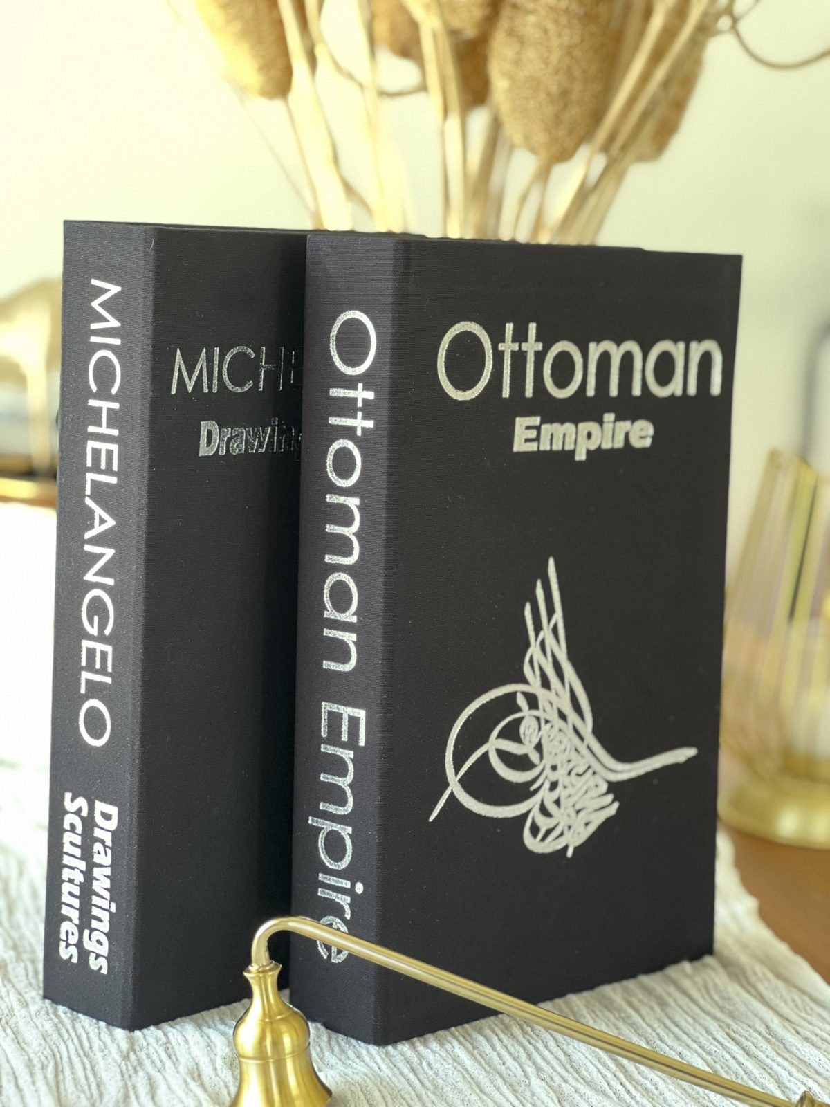 Kumaş Dekoratif Kitap Kutusu Seti 2'li - OTTA & MI - Gizli Saklama Kutusu - Kitap Görünümlü Dekor