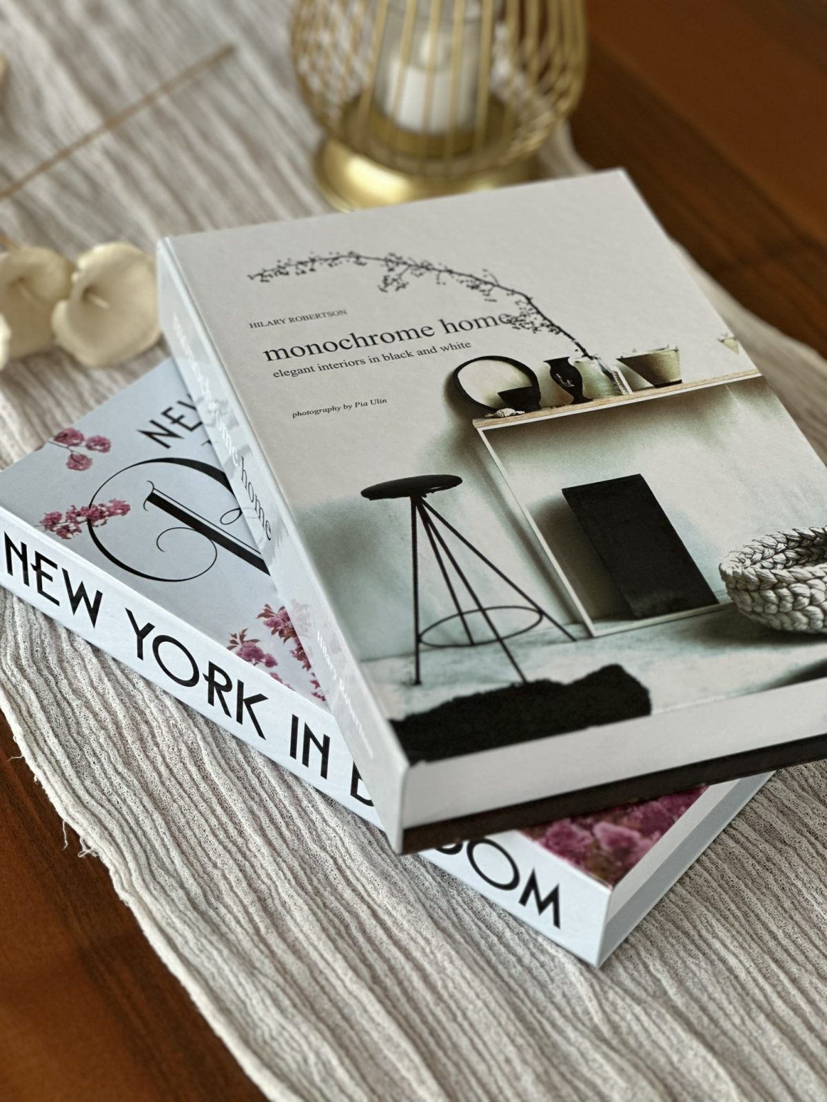 Dekoratif Kitap Kutu 2'li N & MN - Kitap Görünümlü Gizli Saklama Kutusu - Dekoratif Kutu