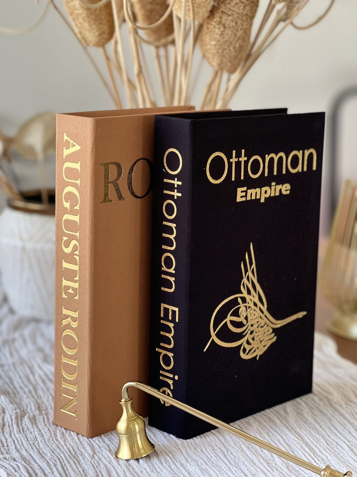 Kumaş Dekoratif Kitap Kutusu Seti 2'li - ROD & MC - Gizli Saklama Kutusu - Kitap Görünümlü Dekor
